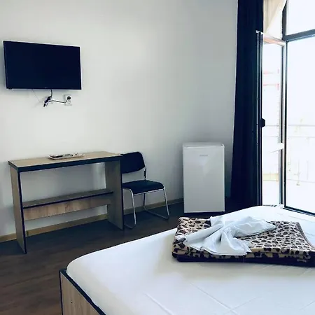 Casa Diva 게스트하우스 코스티네스티